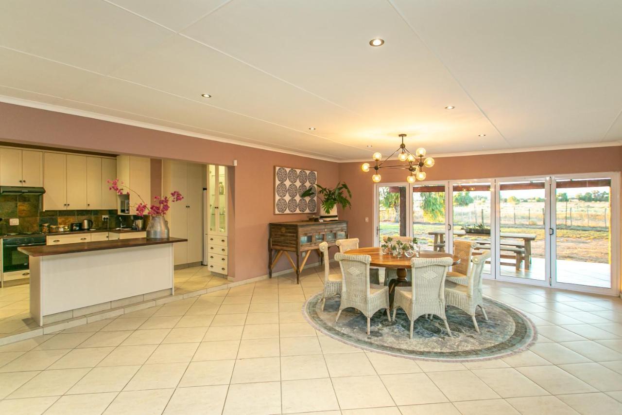 Welgeluk Cottage Oudtshoorn Esterno foto